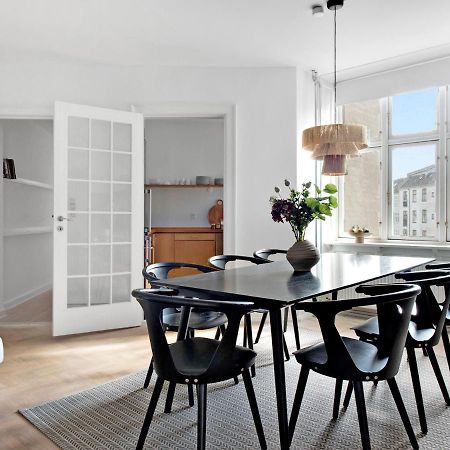 Sanders Stage - Endearing Three-Bedroom Apartment Near Nyhavn コペンハーゲン エクステリア 写真